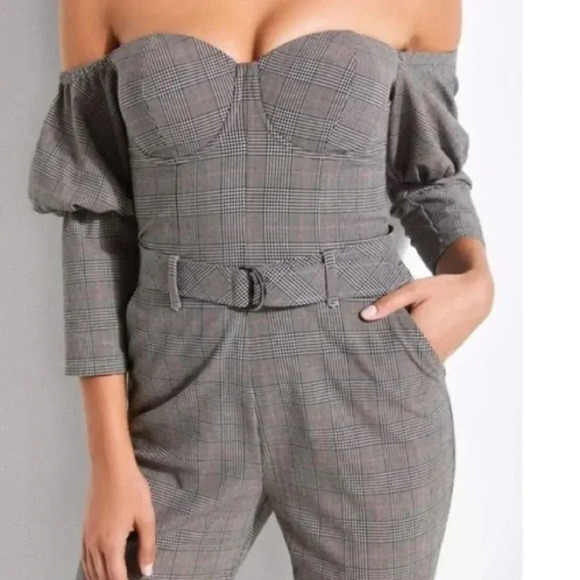 Guess Alexa Grey Pinstripe Plaid Bustier Off The Shoulder Jumpsuit Size 0 XXS XS - Picture 9 of 9
